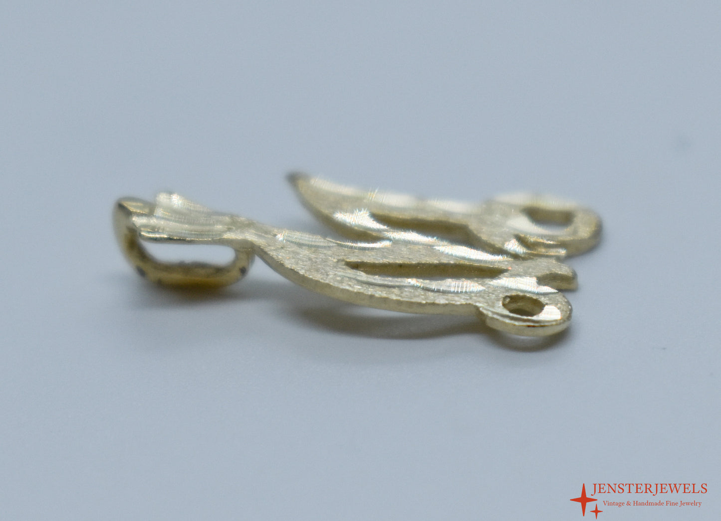 Vintage 14k Yellow Gold Letter βMβ Pendant