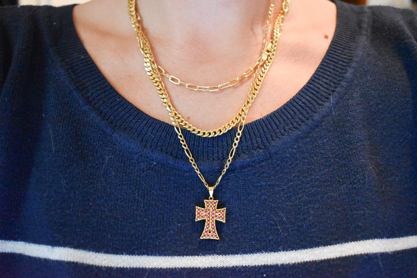Vintage 18k Yellow Gold Ruby Cross Pendant