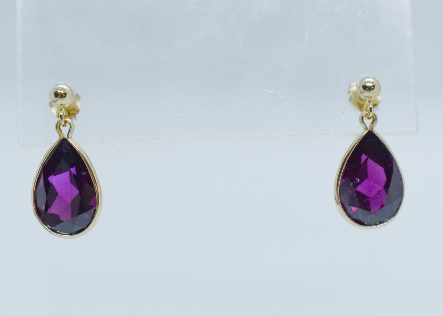Vintage 14k Yellow Gold Garnet Drop Earrings