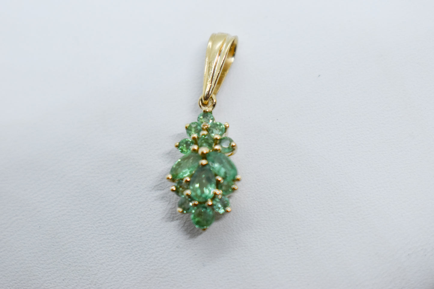 Vintage 14k Yellow Gold Emerald Cluster Pendant