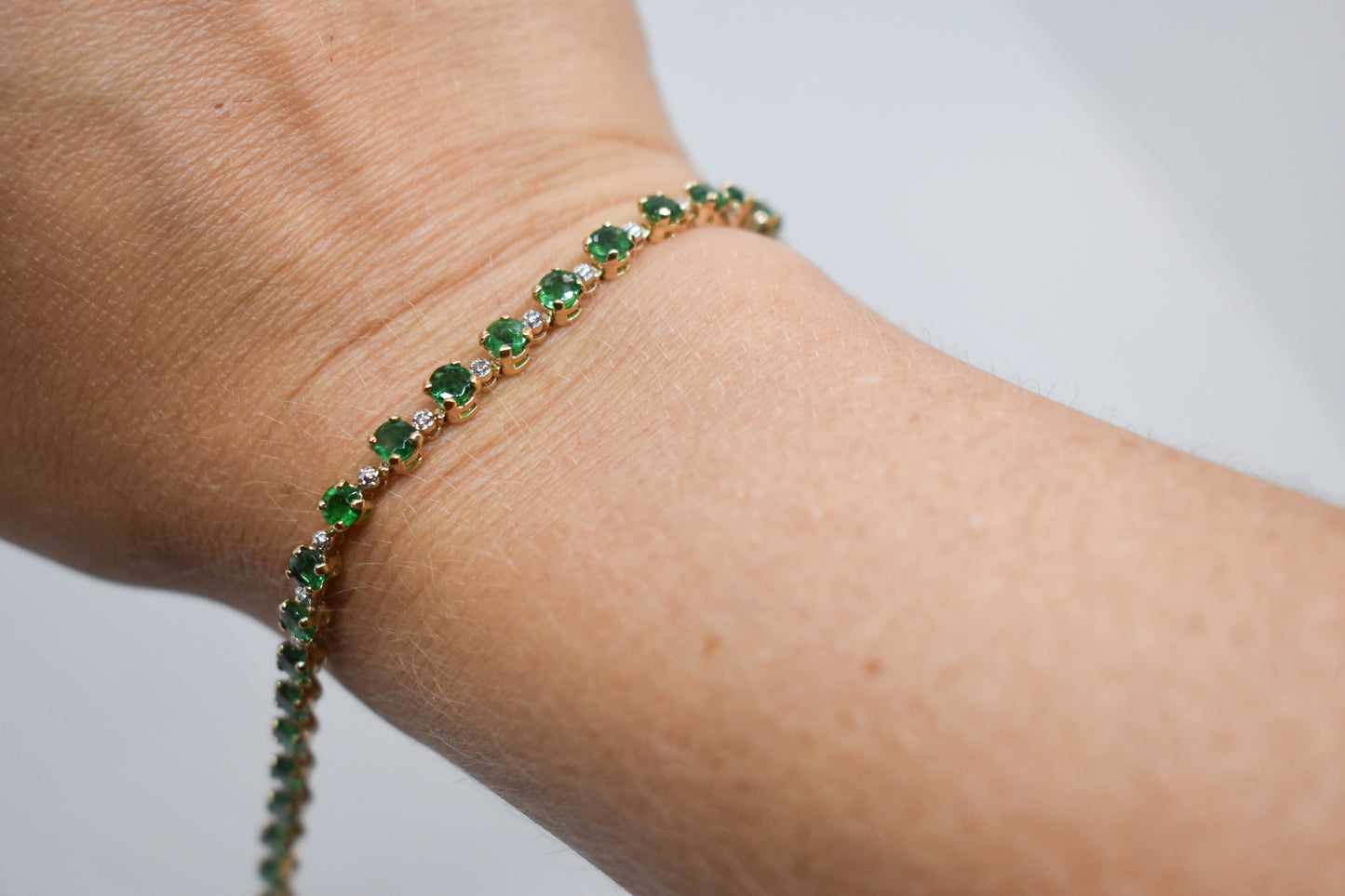 Vintage 10k Yellow Gold Emerald Tennis Bracelet 7 1/2"