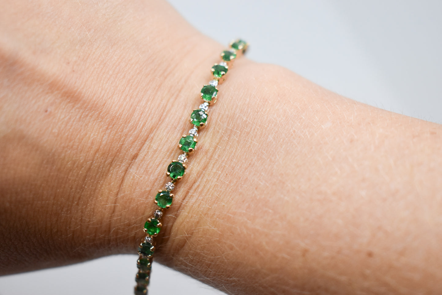 Vintage 10k Yellow Gold Emerald Tennis Bracelet 7 1/2"