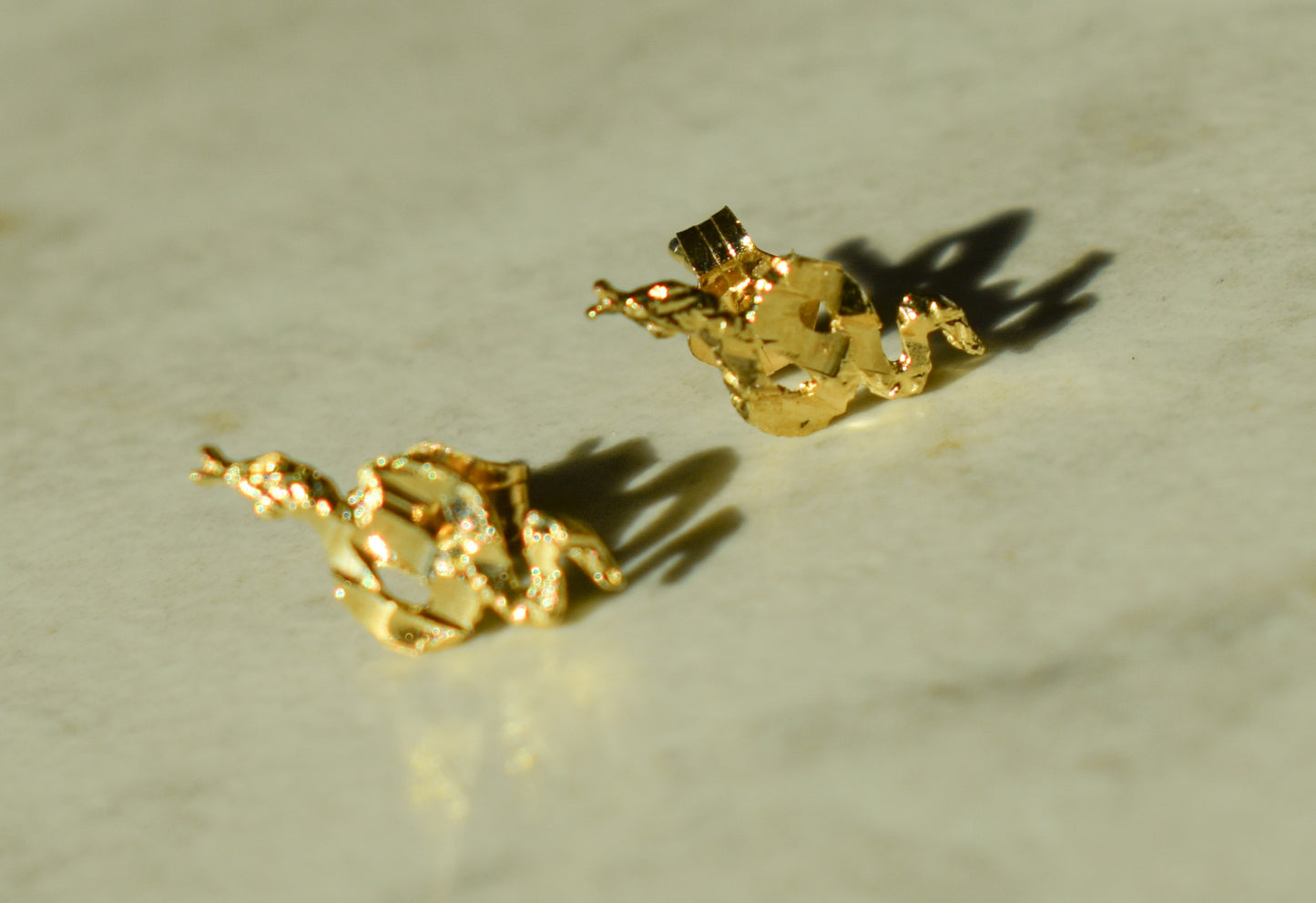 Vintage 14k Yellow Gold Light Weight Snake Stud Earrings