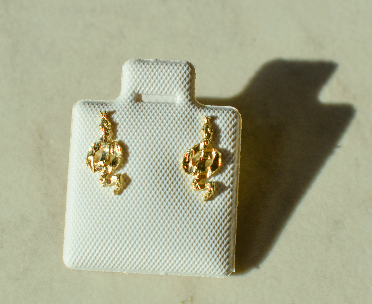 Vintage 14k Yellow Gold Light Weight Snake Stud Earrings