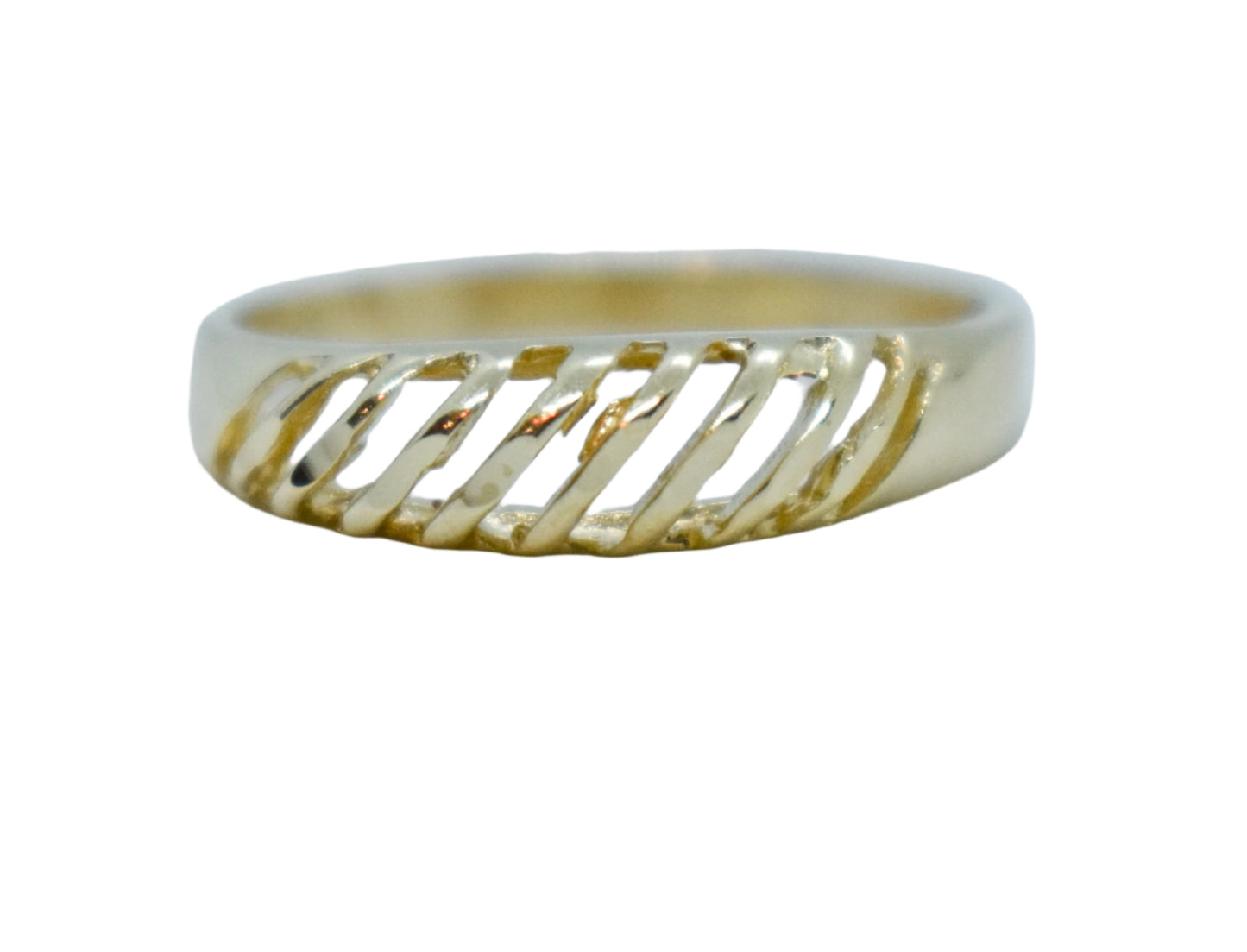 Vintage 14k Yellow Gold Scallop Ring Size 5 3/4