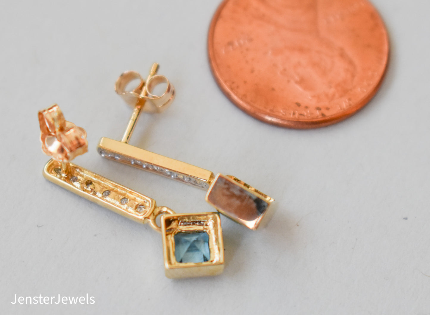 Vintage 14k Yellow Gold Diamond and Blue Topaz Dangle Earrings
