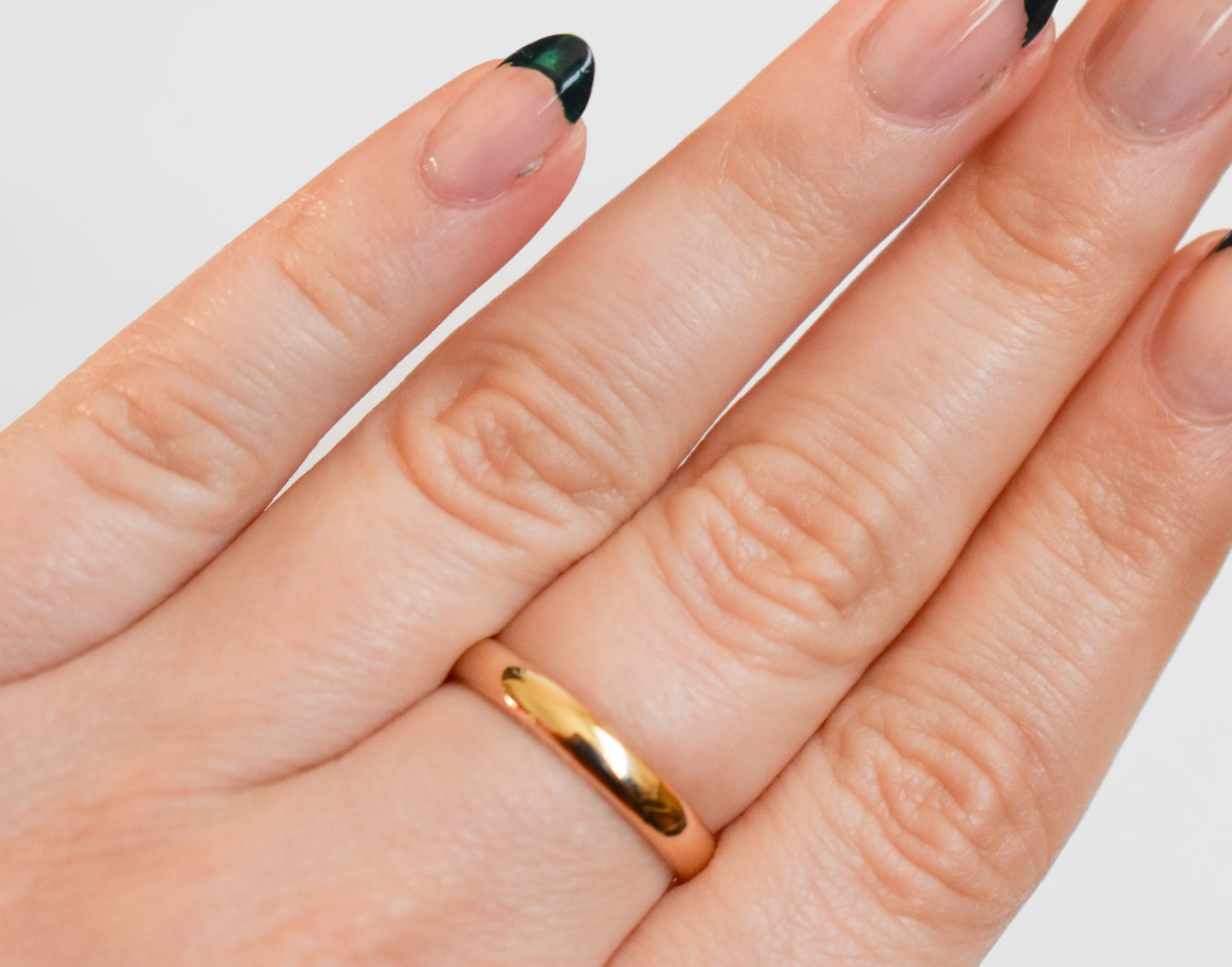 Vintage 14k Yellow Gold Band Ring Size 8 1/2