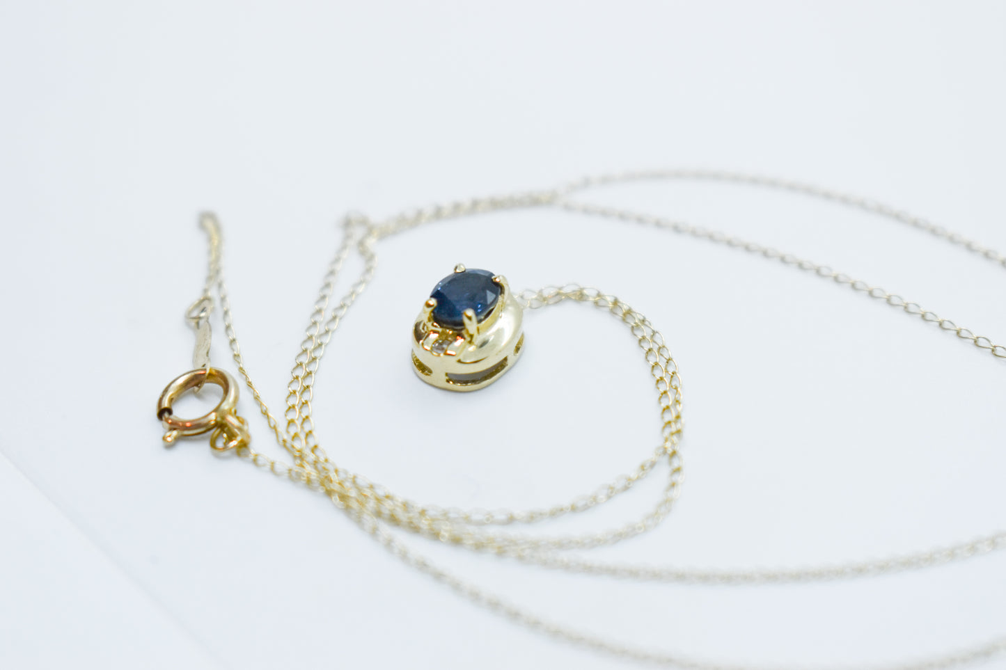 Vintage 14k Yellow Gold Sapphire and Diamond Pendant Necklace 18 1/2"