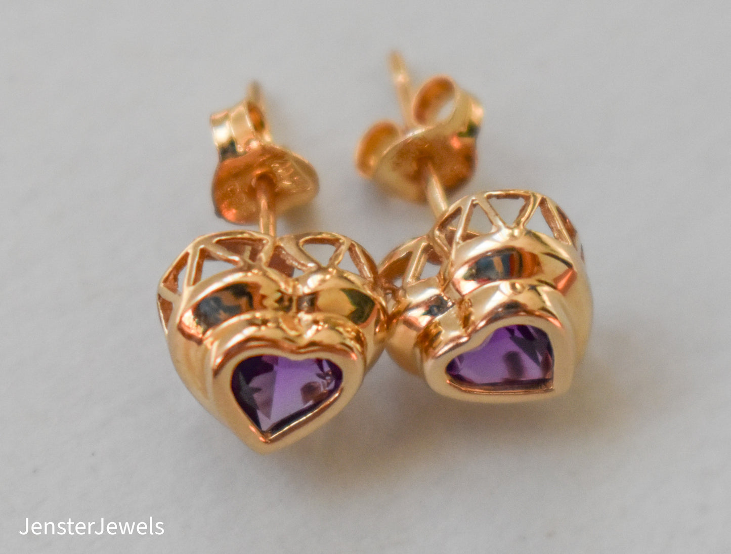 Vintage 14k Yellow Gold Amethyst Heart Stud Earrings