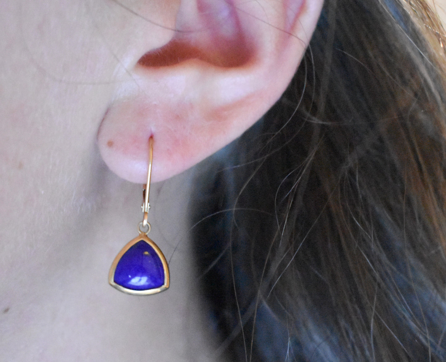 Vintage 14k Yellow Gold Blue Lapis Triangle Dangle Earrings