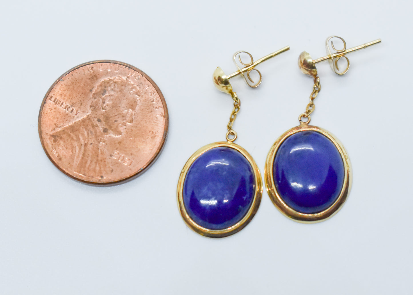 Vintage 14k Yellow Gold Blue Lapis Oval Dangle Earrings