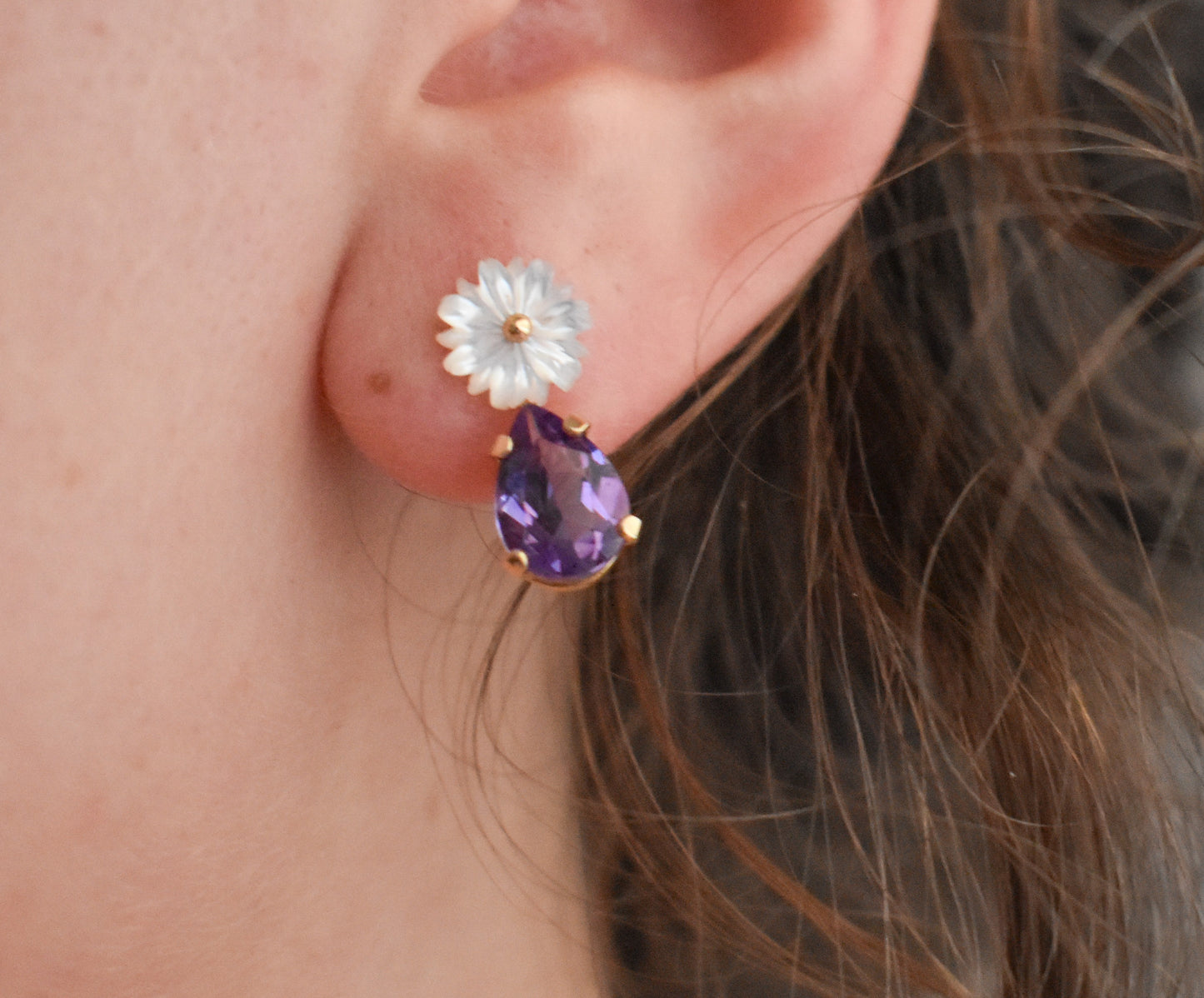 Vintage 14k Yellow Gold Amethyst and Pearl Flower Dangle Earrings