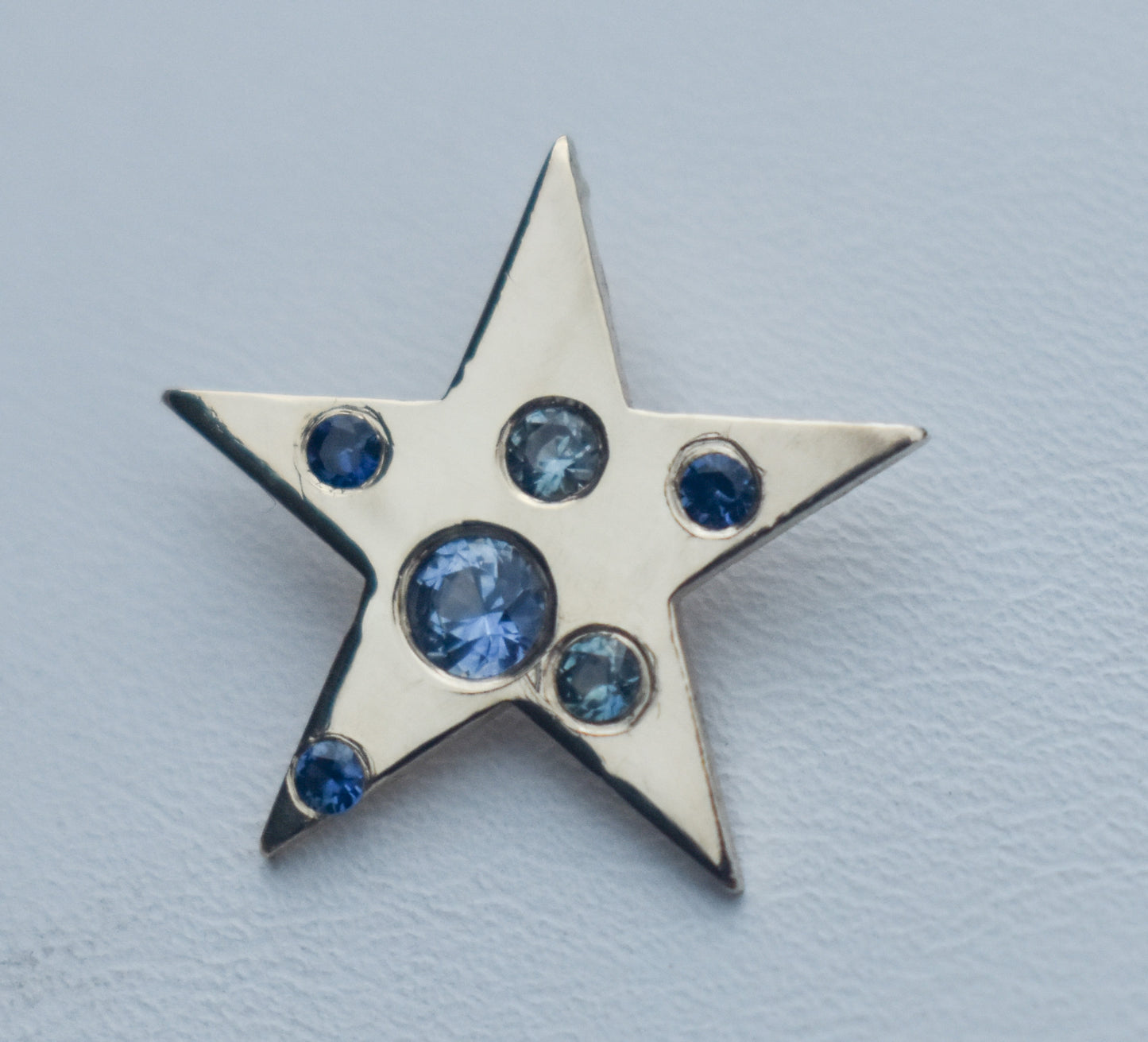 Handmade 14k Yellow Gold Sapphire Star Pendant