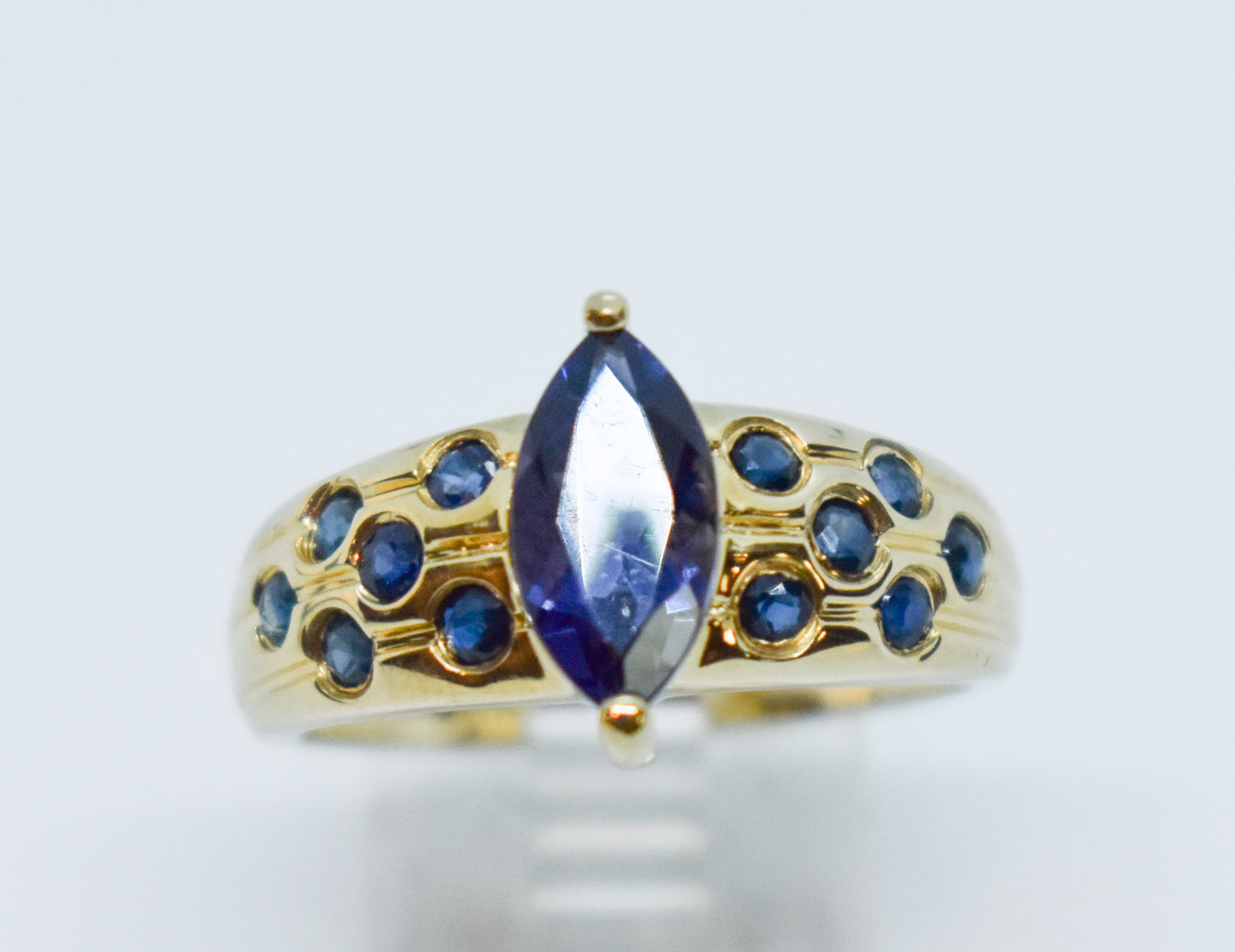 Vintage 14k Yellow Gold Sapphire & Iolite Ring Size 7