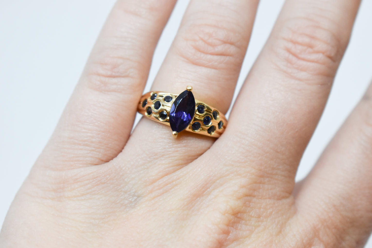 Vintage 14k Yellow Gold Sapphire & Iolite Ring Size 7