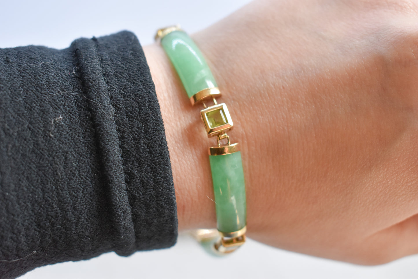 Vintage 14k Yellow Gold Green Jade and Peridot Bracelet 7 1/2"