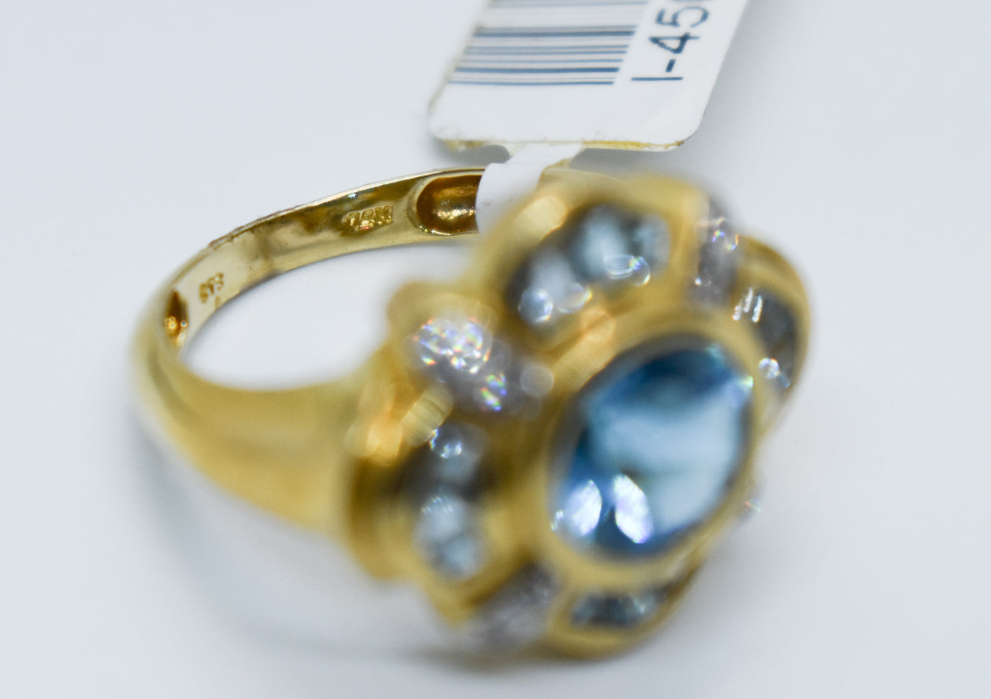 Vintage 14k Yellow Gold Blue Topaz and Diamond Size 7 1/2