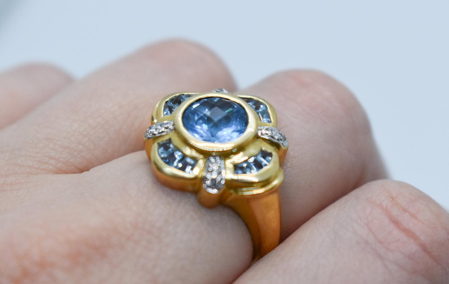 Vintage 14k Yellow Gold Blue Topaz and Diamond Size 7 1/2