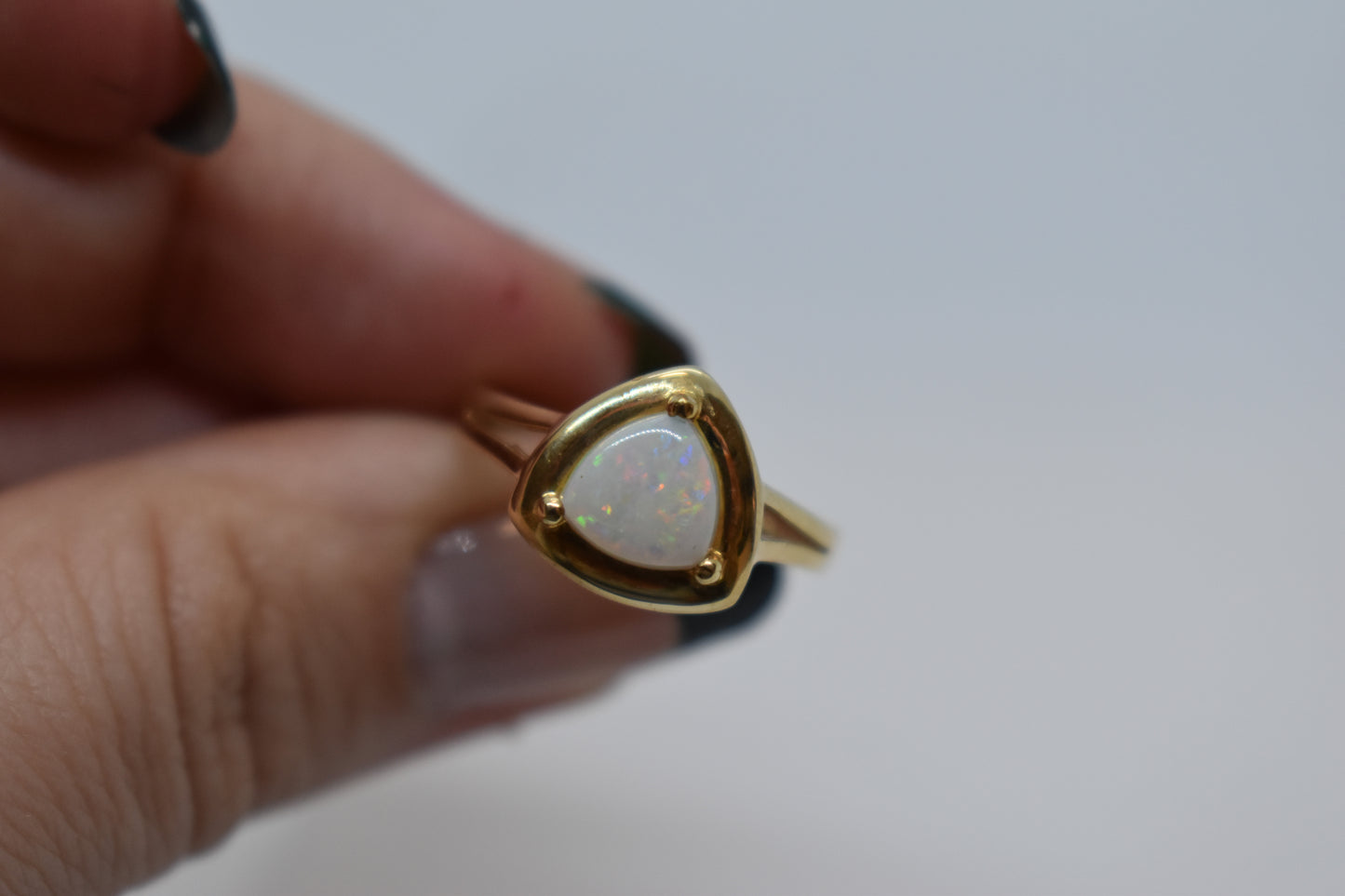 Vintage 14k Yellow Gold Trillion Opal Ring Size 6 1/2