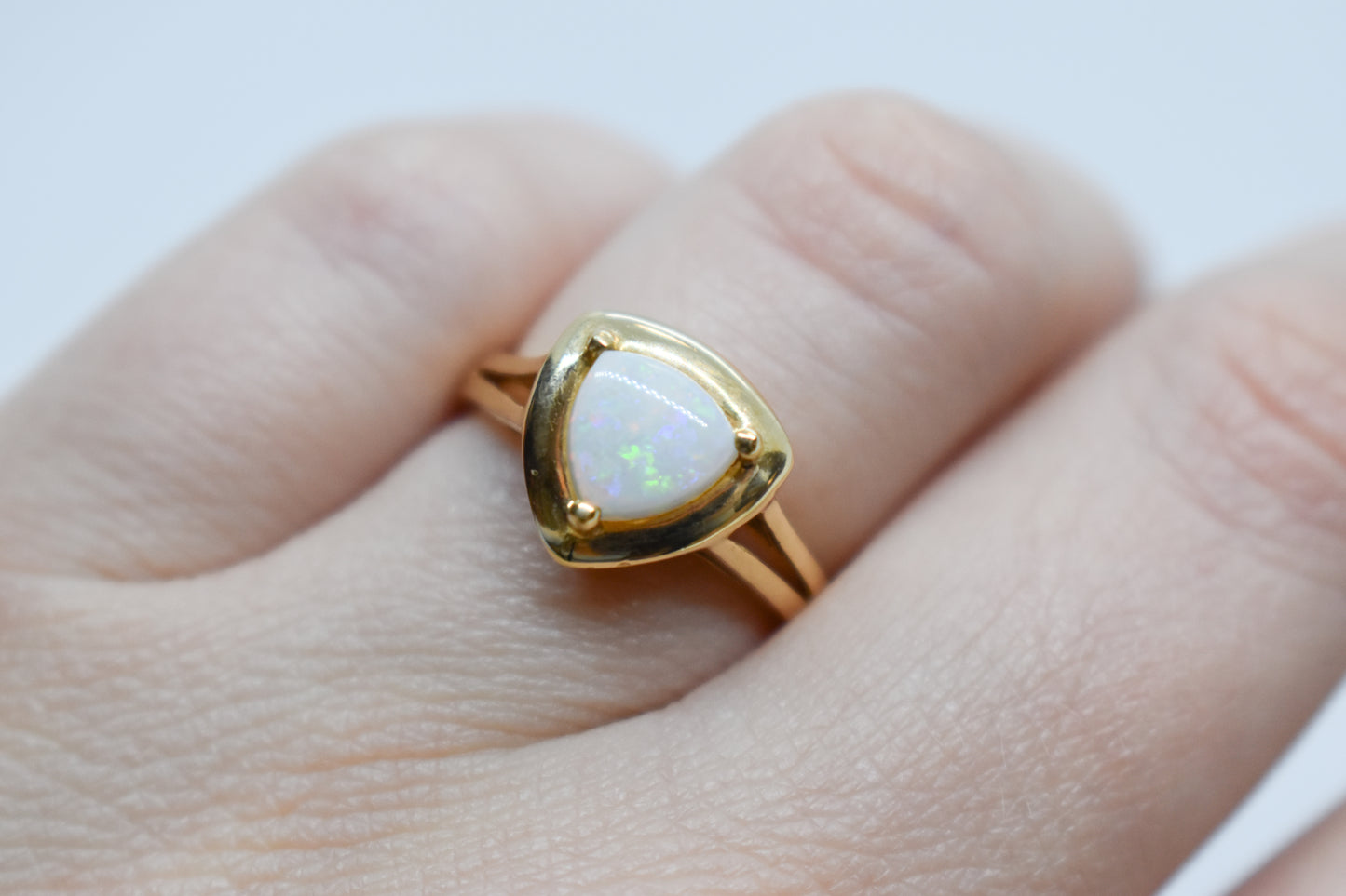 Vintage 14k Yellow Gold Trillion Opal Ring Size 6 1/2