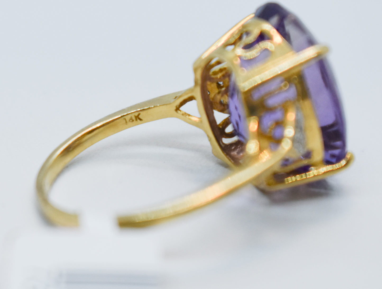 Vintage 14k Yellow Gold Large Amethyst and Diamond Ring Size 6 1/2