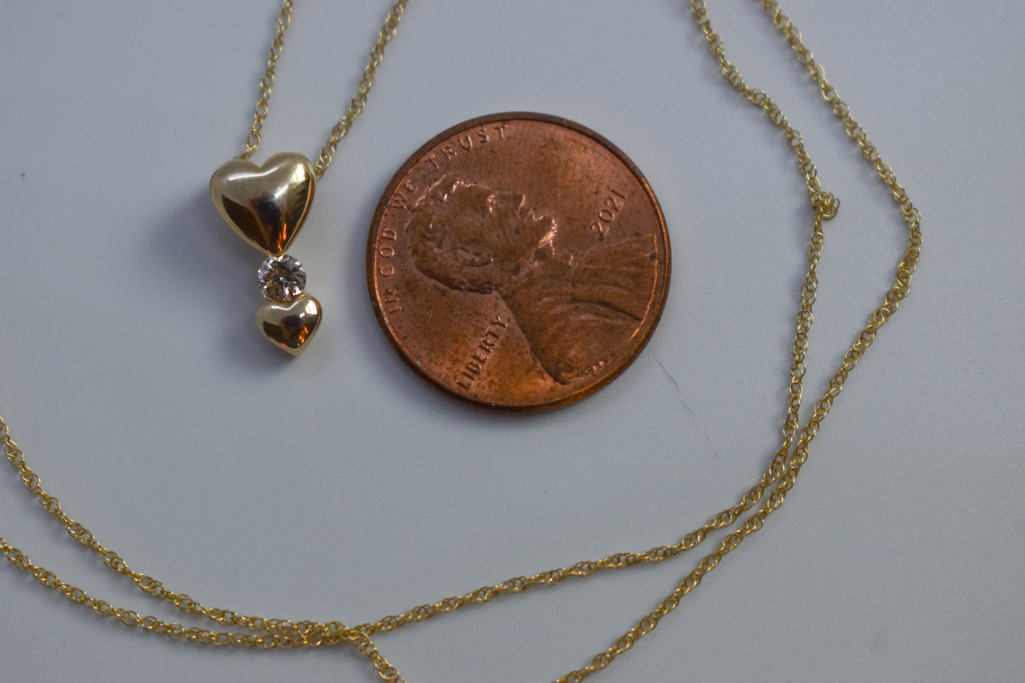 Vintage 14K Yellow Gold Diamond Double Heart Pendant Dainty Chain Necklace 18"