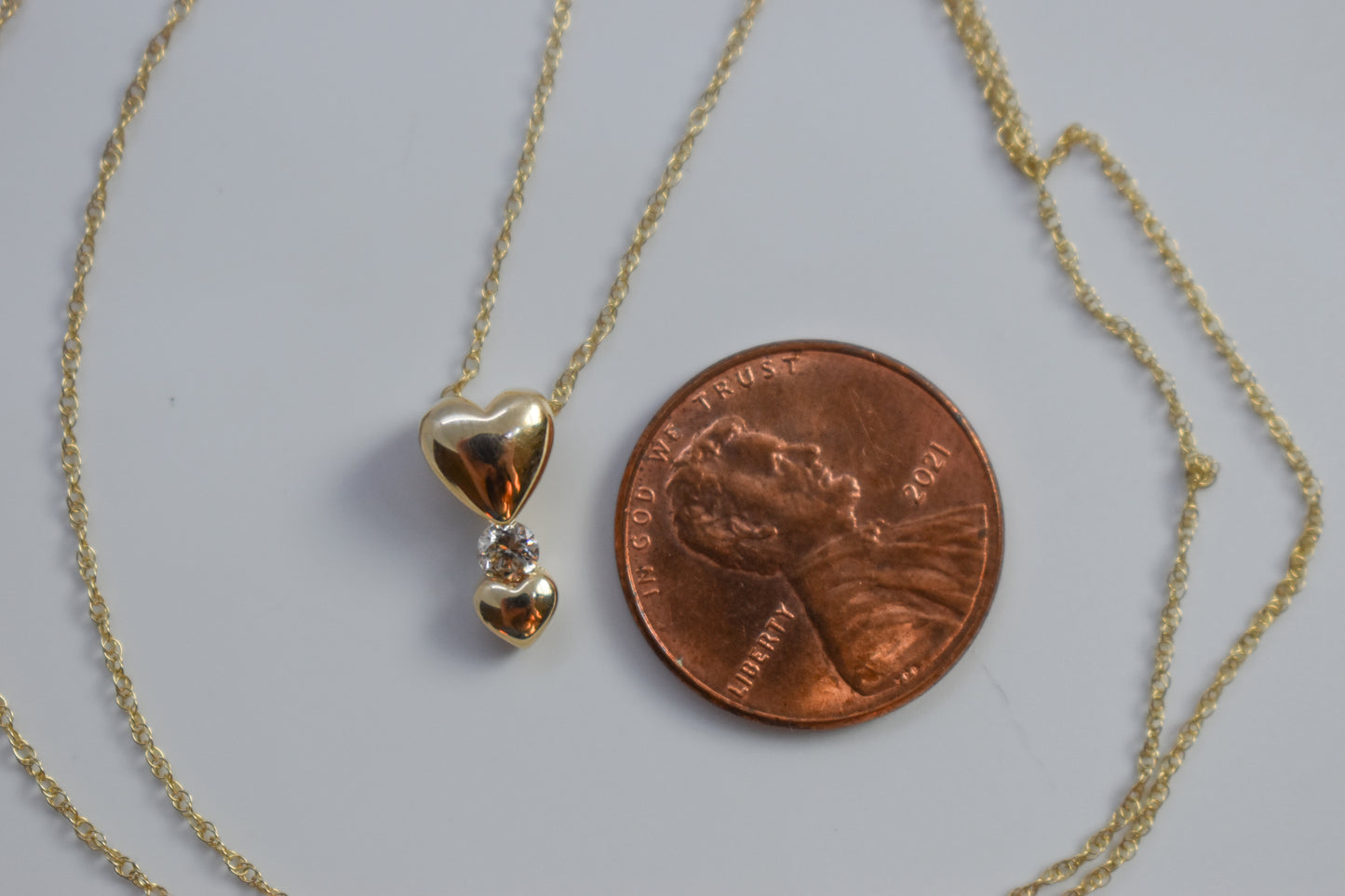 Vintage 14K Yellow Gold Diamond Double Heart Pendant Dainty Chain Necklace 18"