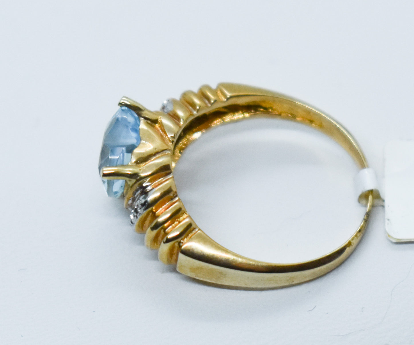 Vintage 14K Yellow Gold Blue Topaz Heart and Diamond Ring Size 6