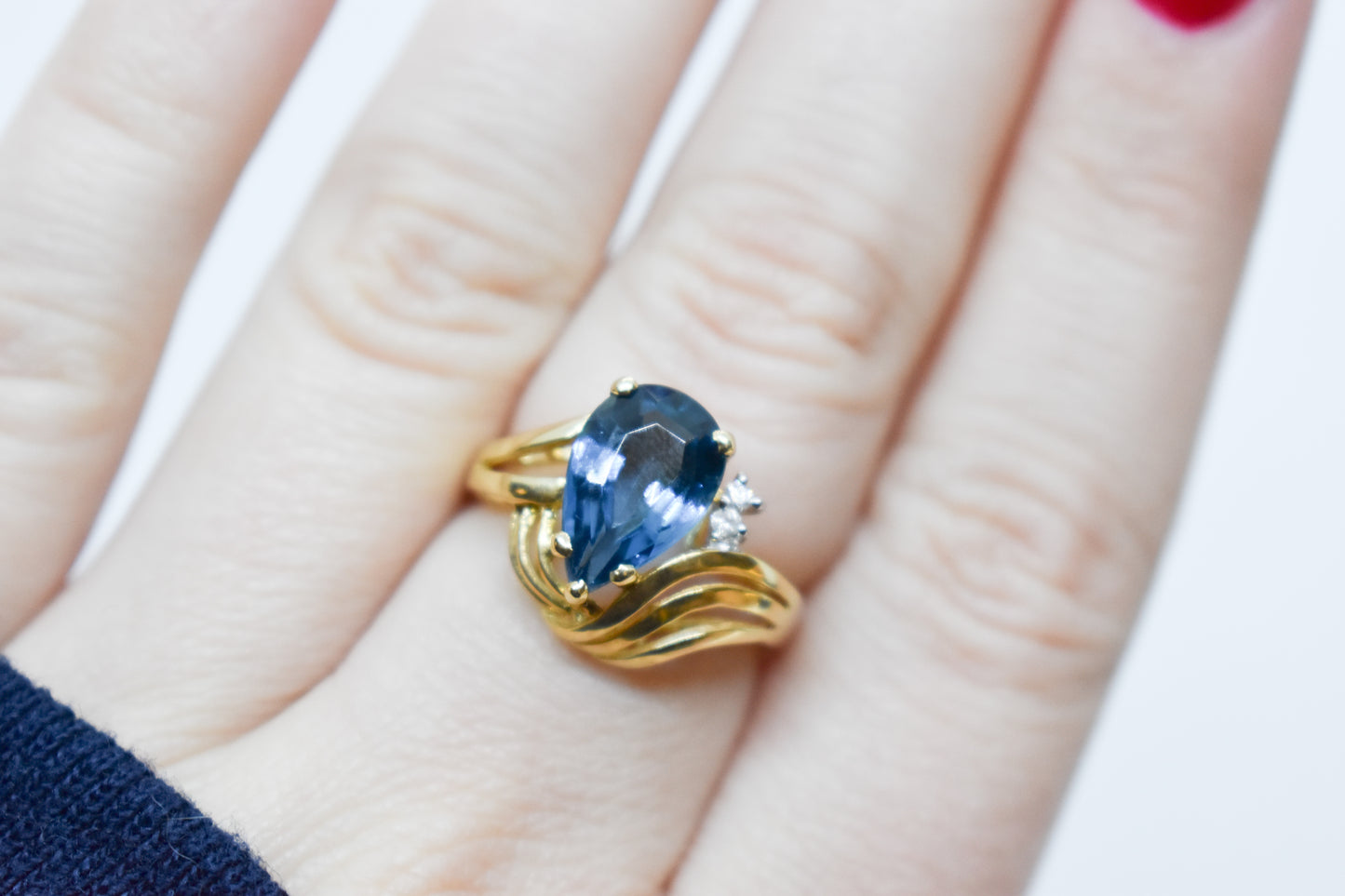 Vintage 14k Yellow Gold 2.5CTW Blue Topaz and Diamond Ring Size 7 1/2