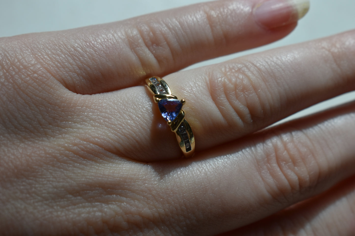 Vintage 14k Yellow Gold Trillion Tanzanite and Diamond Ring Size 6