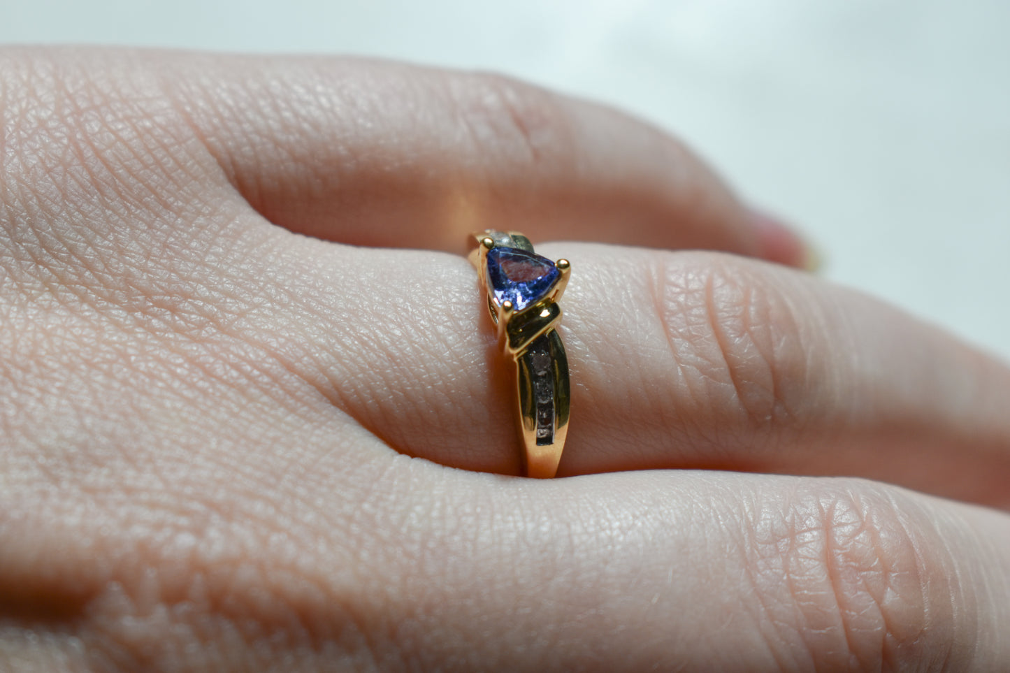 Vintage 14k Yellow Gold Trillion Tanzanite and Diamond Ring Size 6