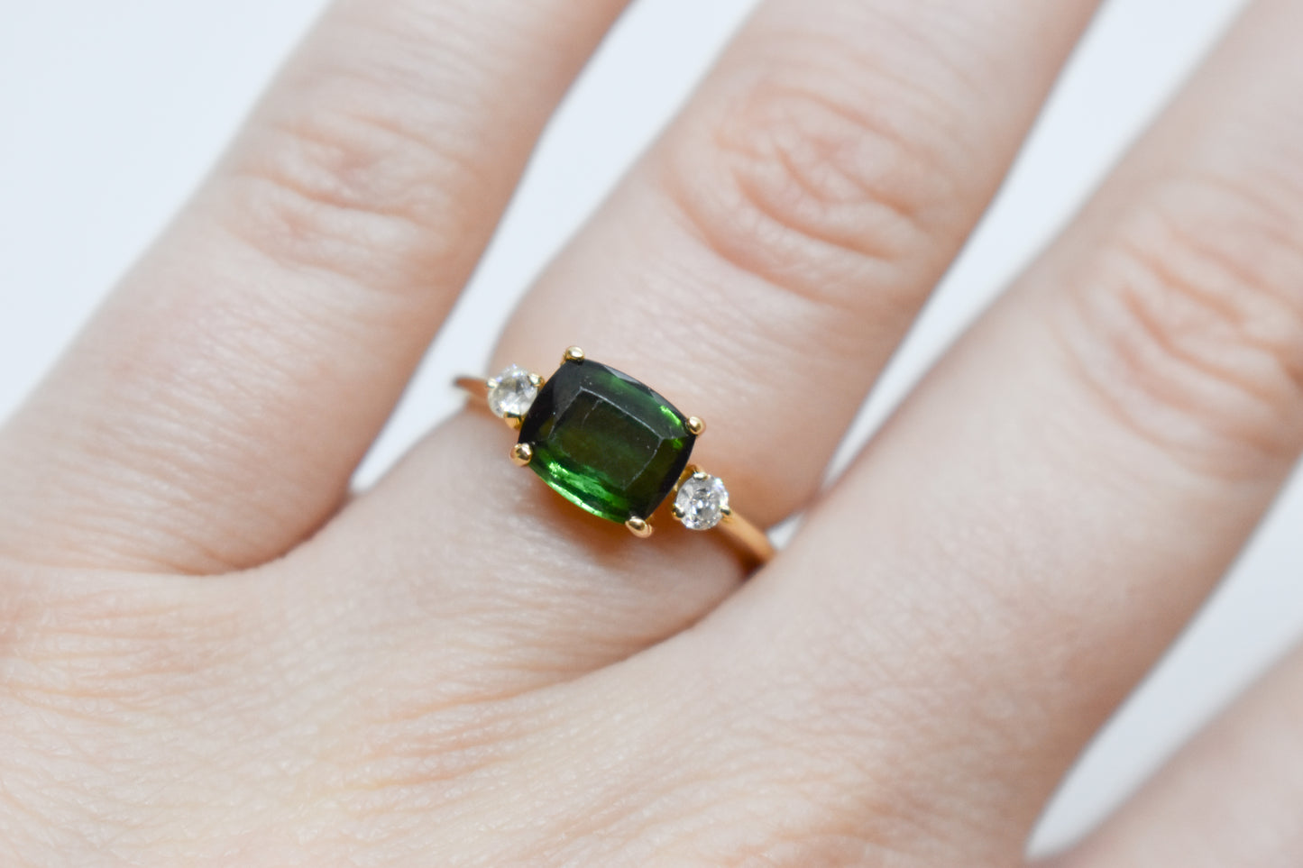 Vintage 14k Yellow Gold Tourmaline and Diamond Ring Size 6