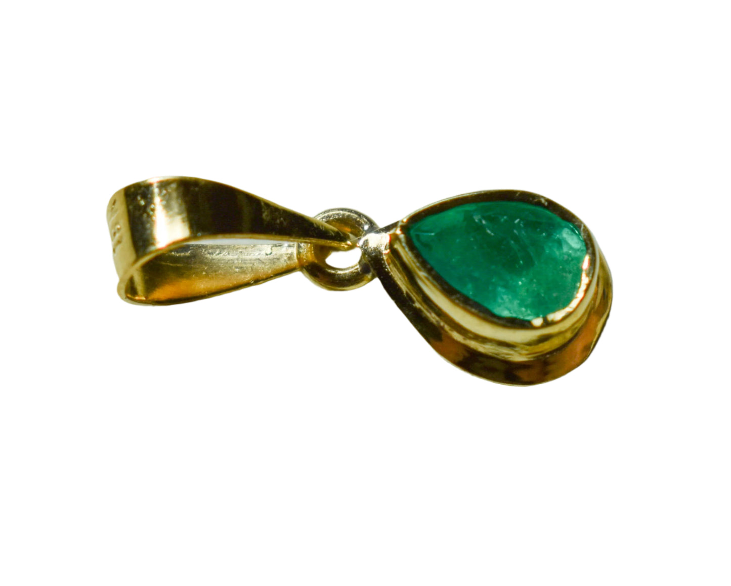 Vintage 18k Yellow Gold Small Pearl Shaped Bezel Emerald Pendant