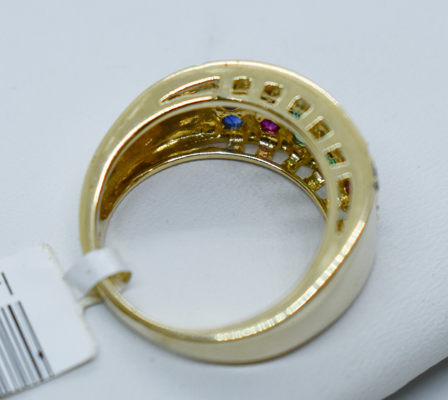 Vintage 14k Yellow Gold Emerald Sapphire and Ruby Ring Size 7 1/4