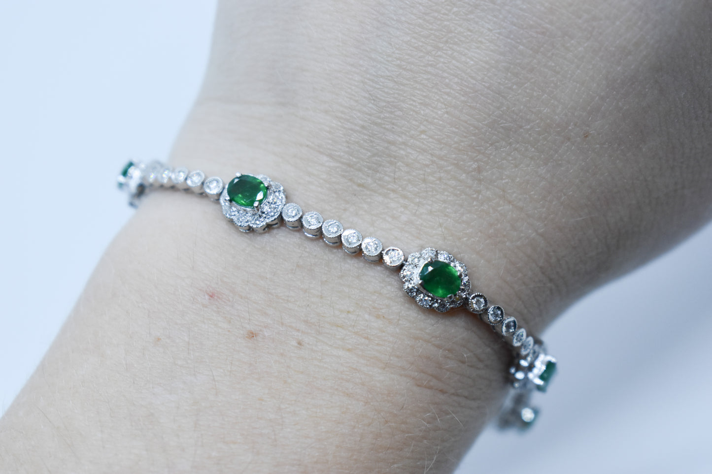 Vintage 14k White Gold Emerald and Diamond Tennis Bracelet Size 7 1/2"