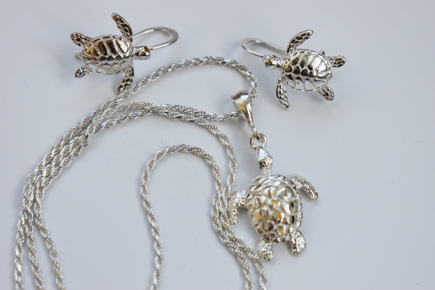 Vintage Sterling Silver Turtle Necklace and Earrings Set