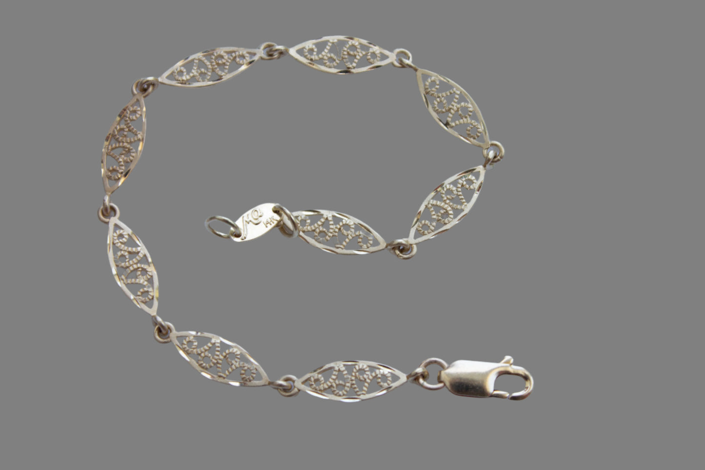 Vintage 14k Yellow Gold Filigree Bracelet 7"
