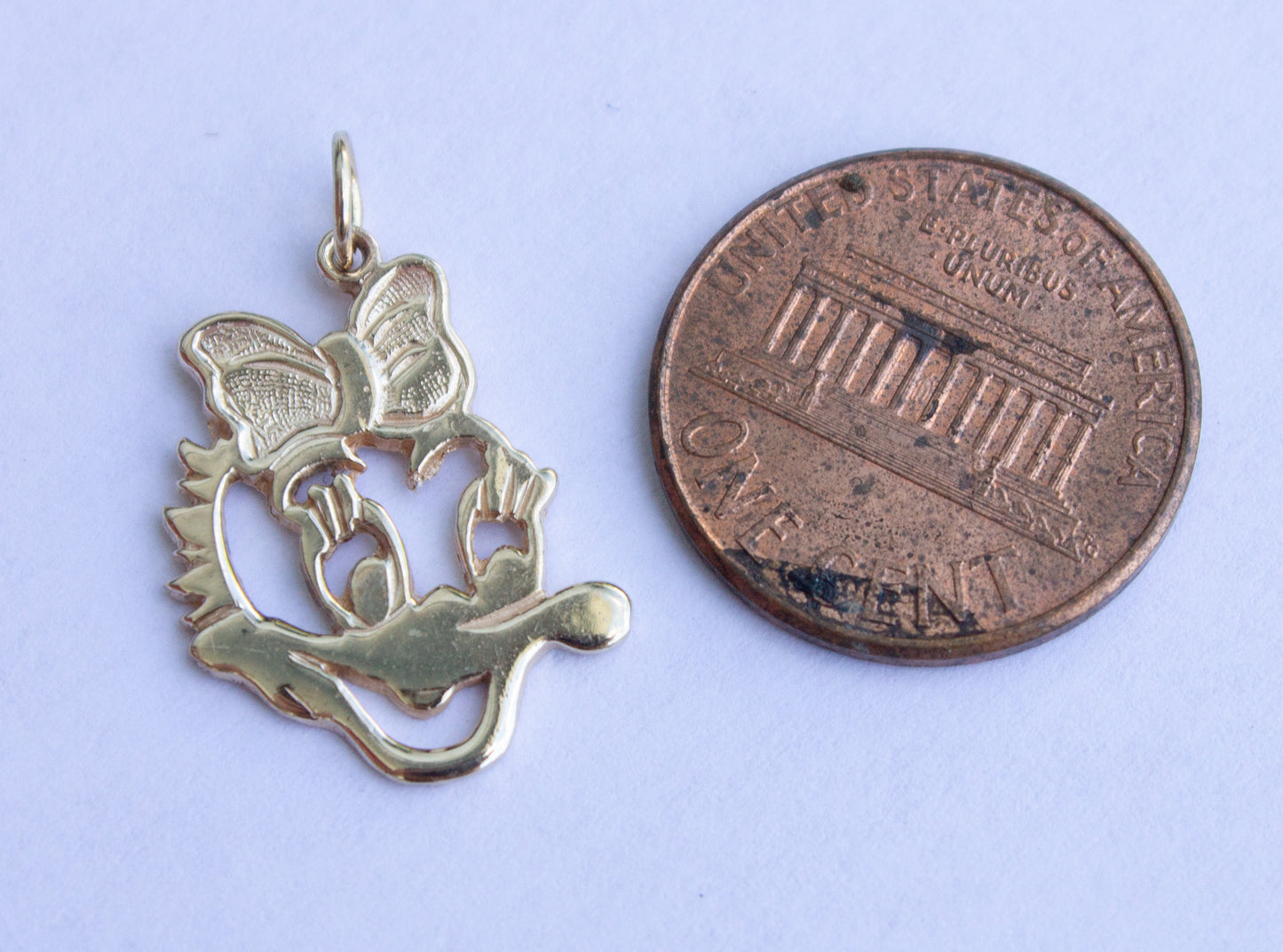 Vintage 14k Yellow Gold Daisy Duck Pendant