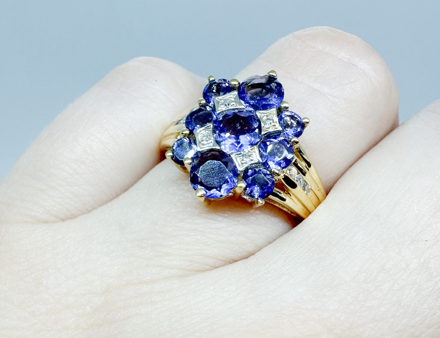 Vintage 14k Yellow Gold Iolite and Diamond Ring Size 7