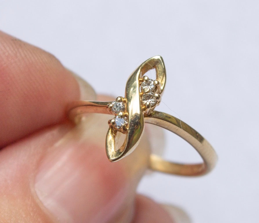 Vintage 14k Yellow Gold Natural Diamond Infinity Ring Size 5 1/4