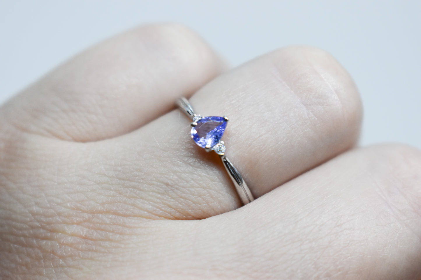 Vintage Platinum Tanzanite & Diamond Ring Size 7