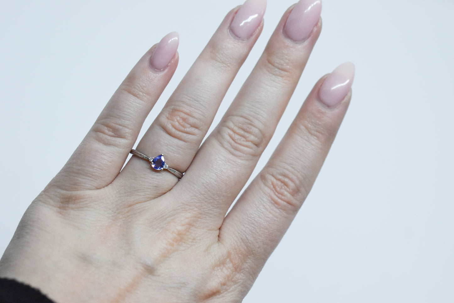 Vintage Platinum Tanzanite & Diamond Ring Size 7