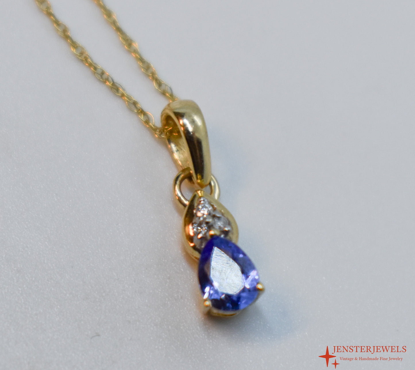 Vintage 14k Yellow Gold Tanzanite & Diamond Necklace – STS