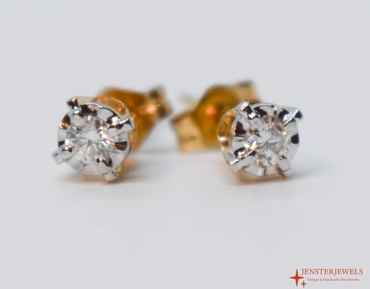 Vintage 14k Yellow Gold Diamond Stud Earrings .16CTW 3