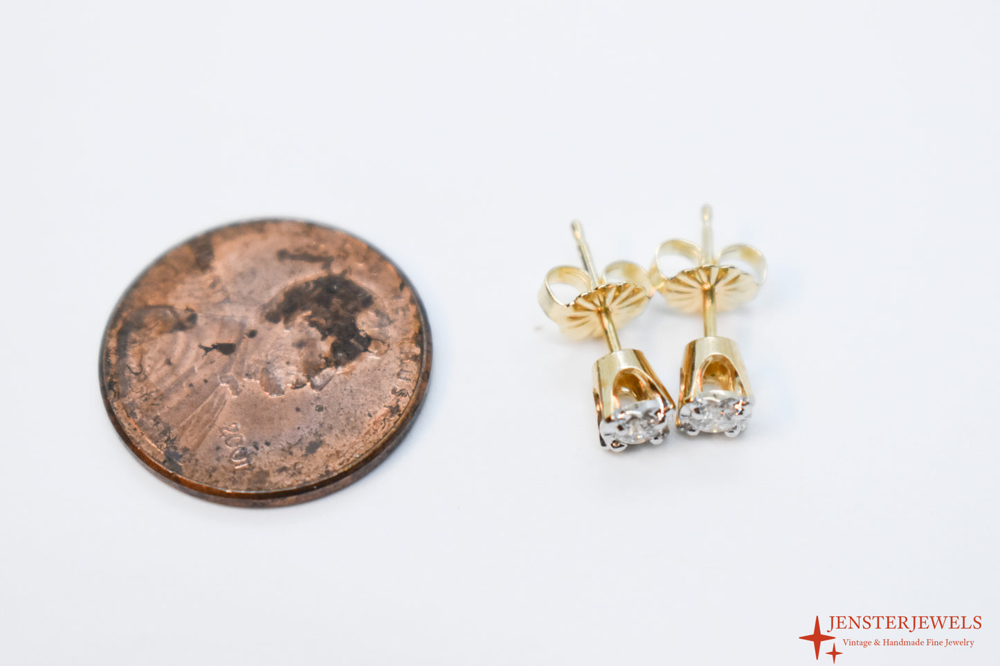 Vintage 14k Yellow Gold Diamond Stud Earrings .16CTW