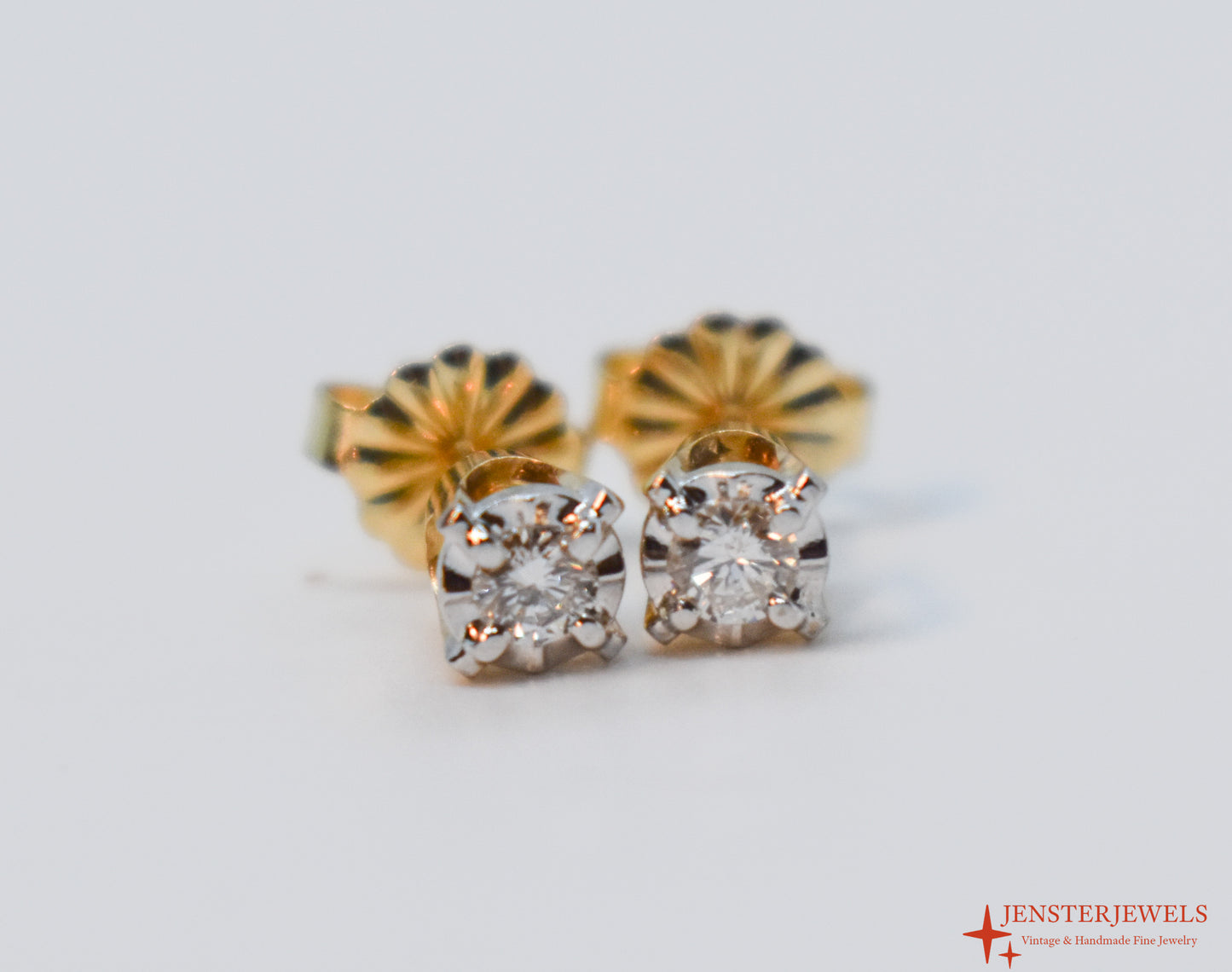 Vintage 14k Yellow Gold Diamond Stud Earrings .16CTW