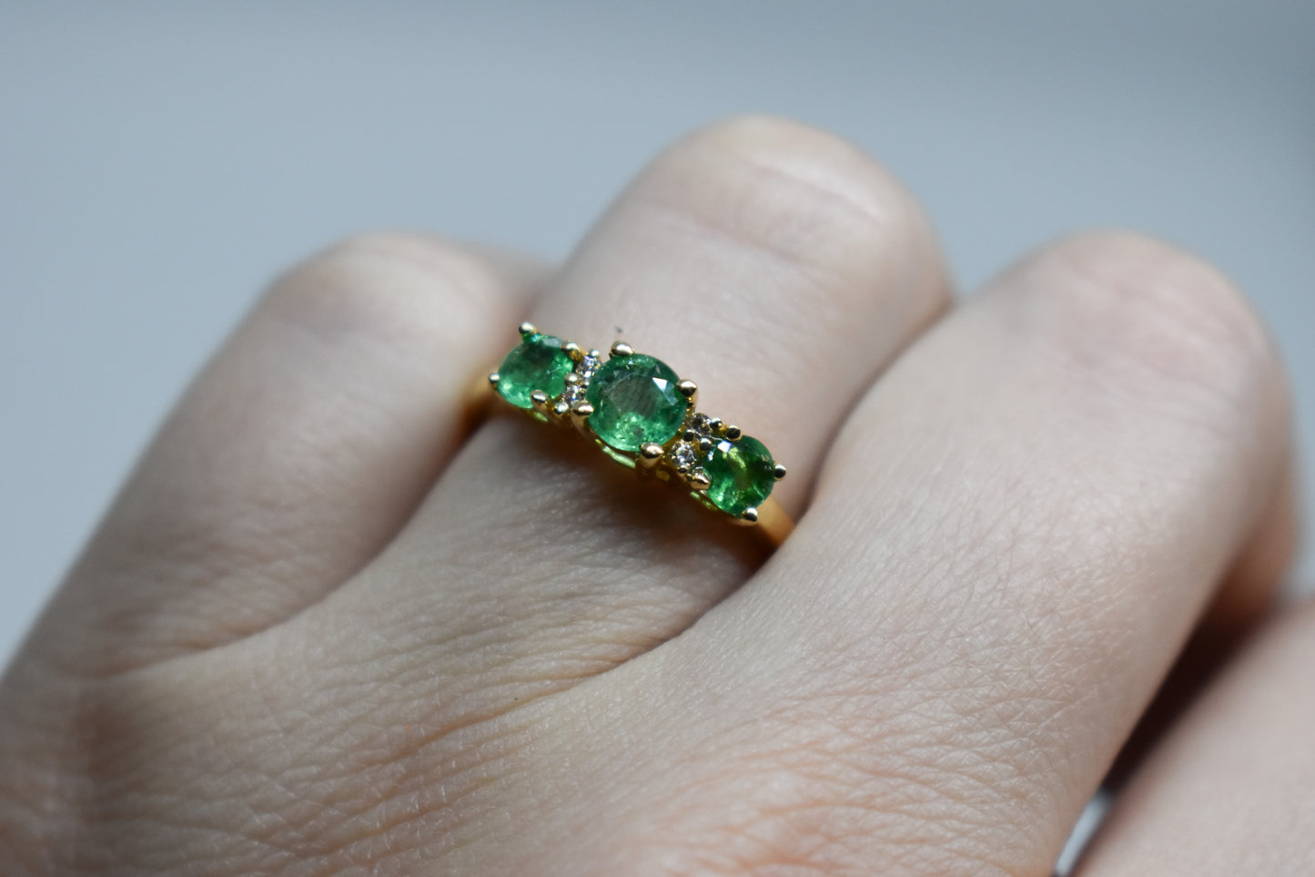 Vintage 14k Yellow Gold Emerald & Diamond Ring Size 7