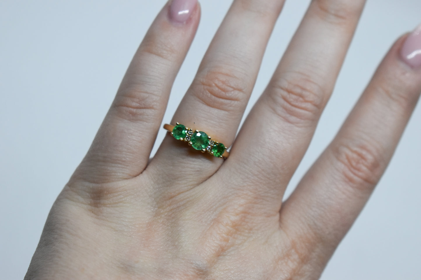 Vintage 14k Yellow Gold Emerald & Diamond Ring Size 7