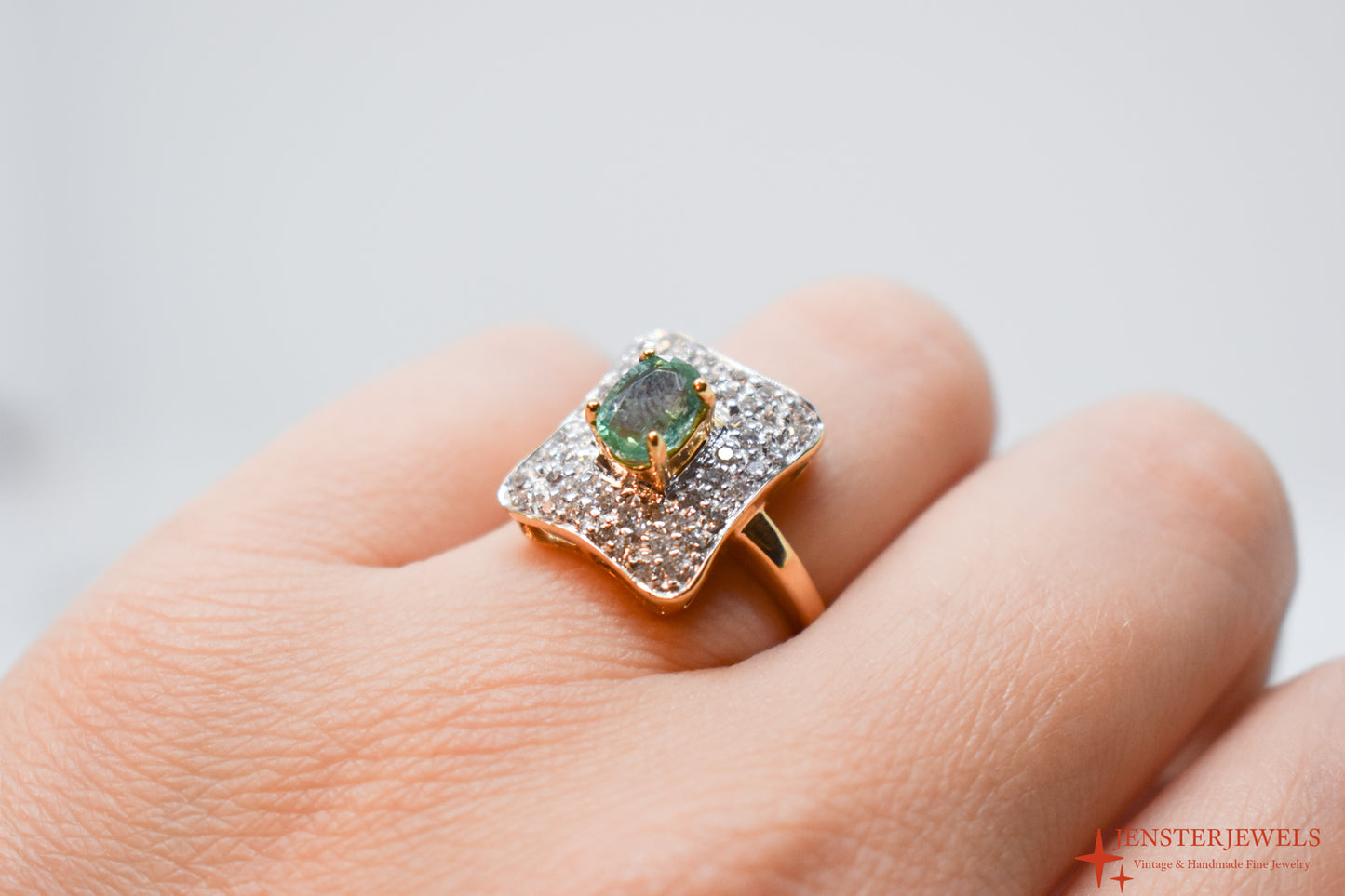 Vintage 14k Yellow Gold Emerald & Diamond Cluster Cocktail Ring – Size 6