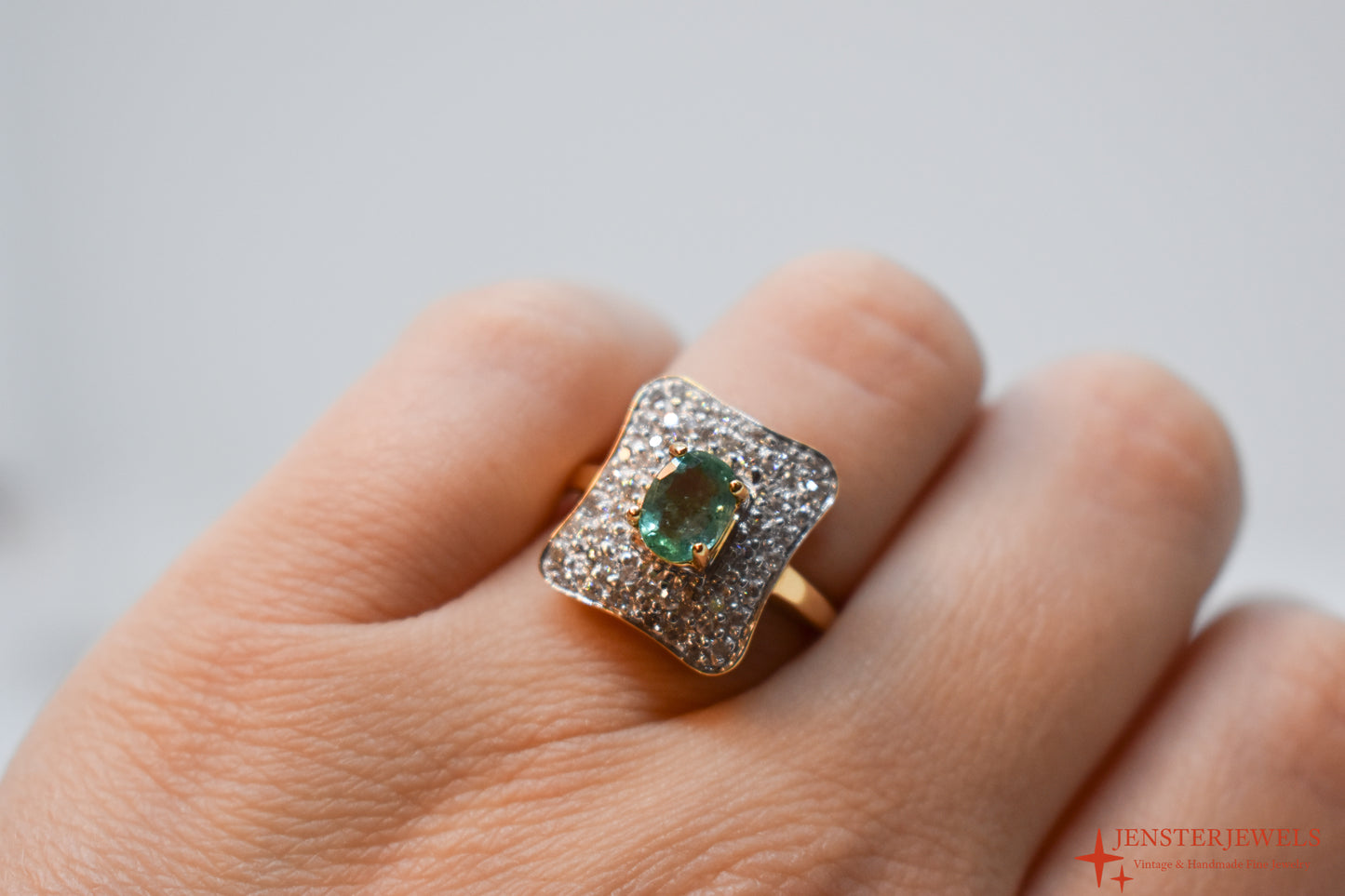Vintage 14k Yellow Gold Emerald & Diamond Cluster Cocktail Ring – Size 6